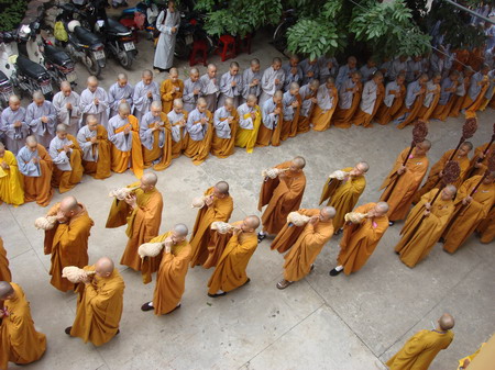 http://phatgiao.vn/images/News/gdhueluu30.JPG