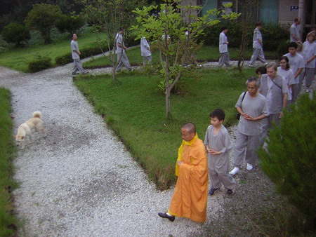 hanhthien.jpg