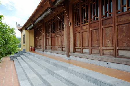 tltv12_resize.jpg