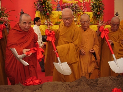 chu ton duc dong tho.JPG